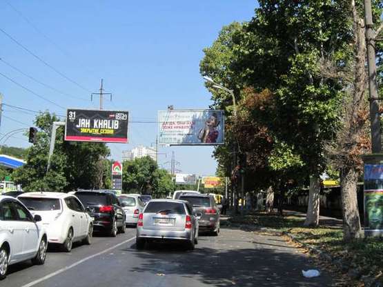 Фото рекламної площини за адресою ул. Краснова, 3-Б/2 (Призма)