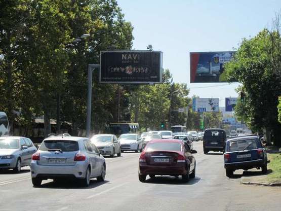 Фото рекламної площини за адресою ул. Краснова, 3-Б/2 (призма)