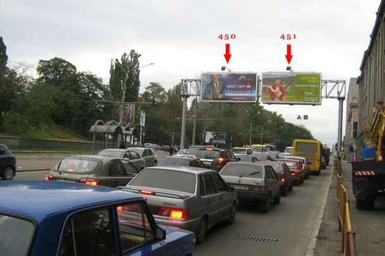 Фото рекламної площини за адресою ул. Водопроводная - пер. Высокий (в город правый Призма)