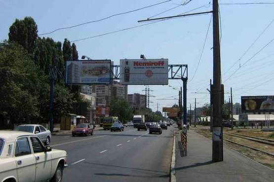 Фото рекламної площини за адресою 5 ст. Люстдорфской дор. - Китобойная (из города правый)