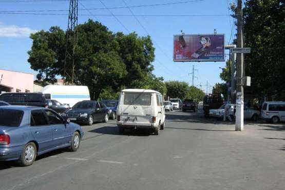 Фото рекламної площини за адресою ул. Малиновского, 61 (ГКБ) (Призма)