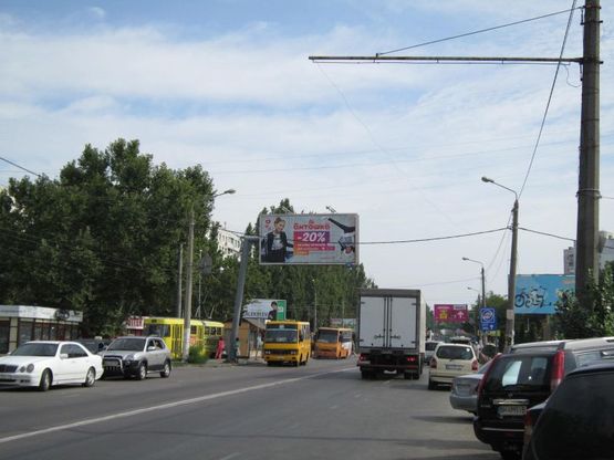 Фото рекламной плоскости по адресу Пр. Добровольского, 137-А - ул. Генерала Бочарова (Призма)