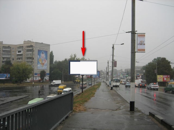 Фото рекламной плоскости по адресу пл. Привокзальная 6,126 (Мост)