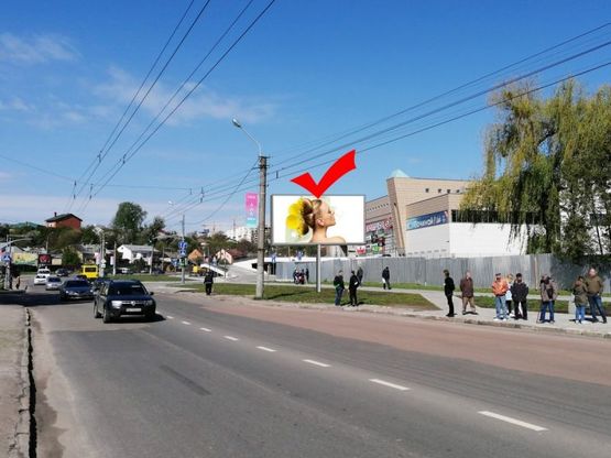 Фото рекламної площини за адресою вул.Мазепи 1, СТРЦ Спартак, до пр.Чорновола