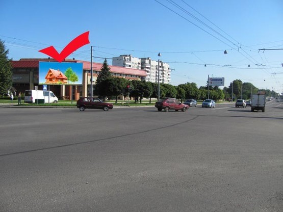 Фото рекламной плоскости по адресу вул.Любінська-вул.Яворницького