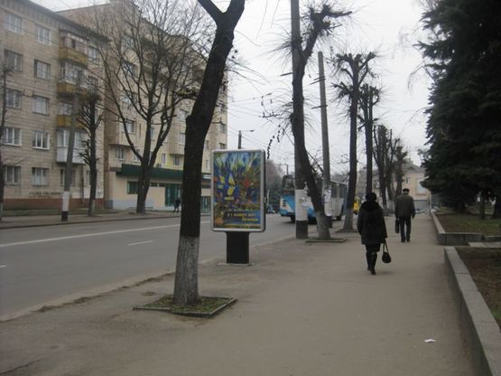 Фото рекламної площини за адресою ул. Бердичевская (Центральный ЗАГС)