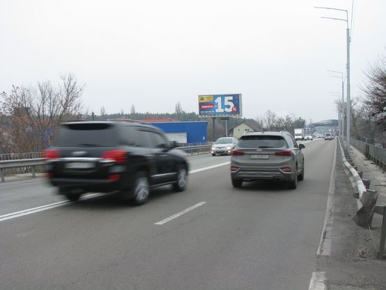 Фото рекламной плоскости по адресу Столичне шосе, 25 у напрямку м. Обухів