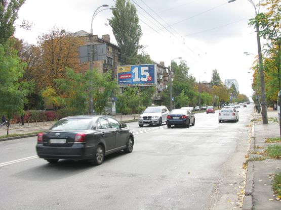 Фото рекламной плоскости по адресу Щербаківського вул, 70 у напрямку пр. Перемоги