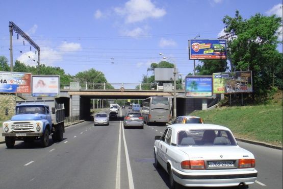 Фото рекламної площини за адресою ул. Люстдорфская дорога / Мост