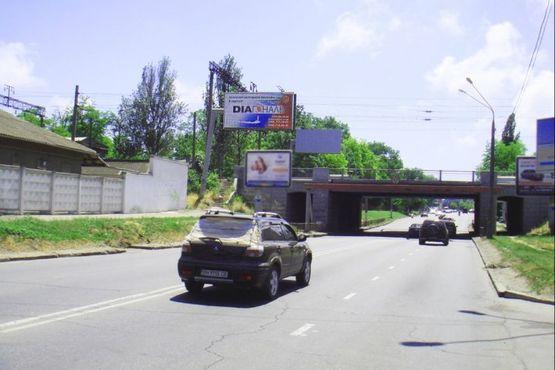 Фото рекламной плоскости по адресу ул. Люстдорфская дорога / Мост
