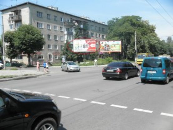 Фото рекламной плоскости по адресу Галицька - Довга перехрестя