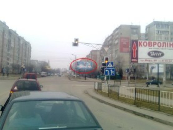 Фото рекламної площини за адресою Іоана Павла II - Івасюка №1  (ТЦ Арсен,ГМ Епіцентр)