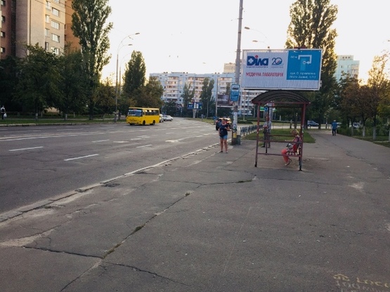 Фото рекламной плоскости по адресу ул.Мате Залки 1/12 Велика Кишеня, ТЦ Дримтаун,ТЦ Метрополис (призма А1)