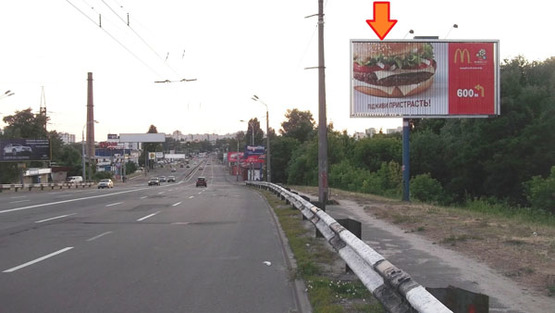 Фото рекламної площини за адресою ул.Луговая (А) направление к ТЦ"Караван" (призма А1)