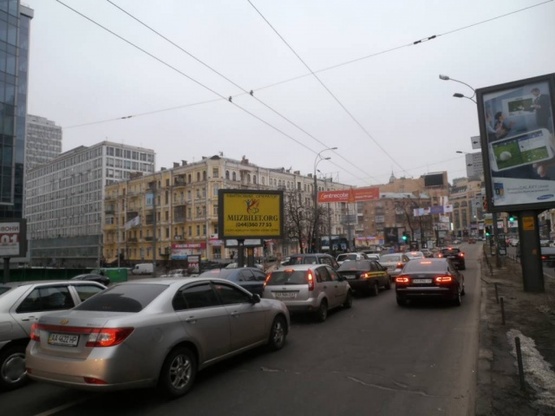 Фото рекламной плоскости по адресу Бассейная ул. / Эспланадная ул.