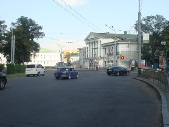 Фото рекламной плоскости по адресу ул.Октябрьская (кинотеатр им. Котляревского)