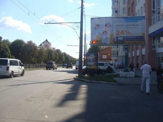 Фото рекламної площини за адресою ул. Октябрьская, 65