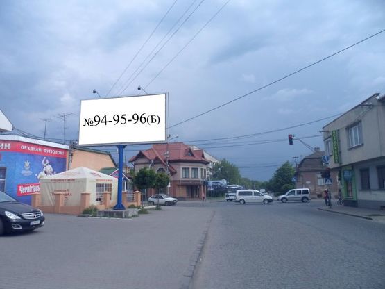 Фото рекламної площини за адресою вул. Садова-Духновича, призма