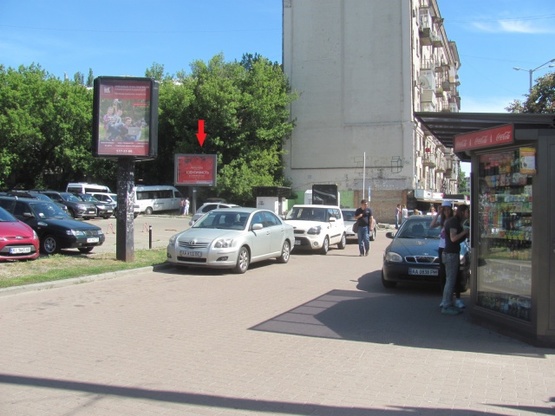 Фото рекламної площини за адресою Большая Васильковская ул., 111-113, возле Дворца "Украина"