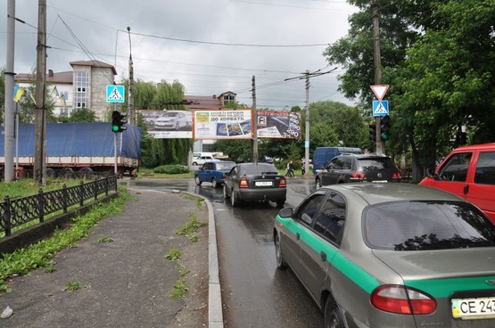 Фото рекламної площини за адресою вул.Руська-Винниченка