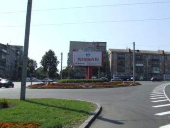 Фото рекламной плоскости по адресу пл. Героїв Майдану, вул. Івана Богуна