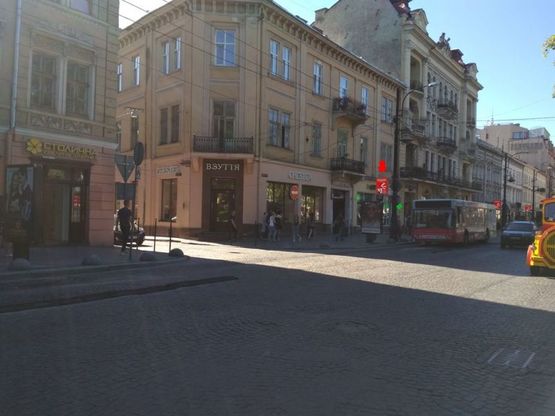 Фото рекламной плоскости по адресу пр. пр.Свободи