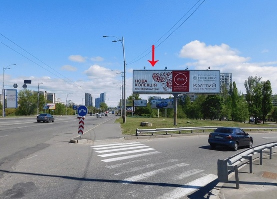 Фото рекламної площини за адресою Воссоединения пр-т, съезд с моста Патона  на ул. Сераф, левая