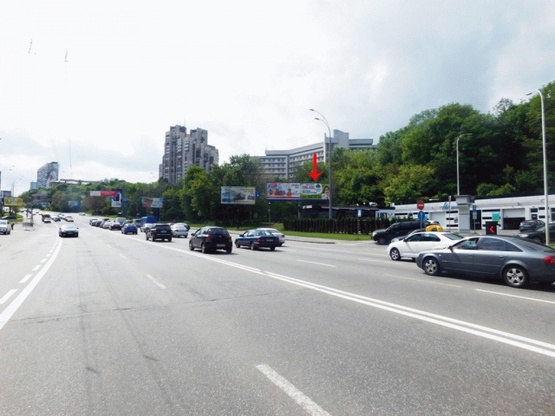 Фото рекламної площини за адресою Дружбы Народов б-р /переул. Верхний правая