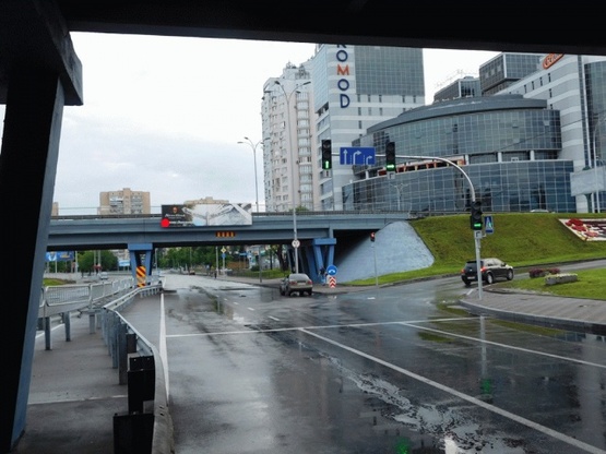 Фото рекламної площини за адресою Луначарского ул., возле Броварского пр-та, ст.м."Левобережная", от метро