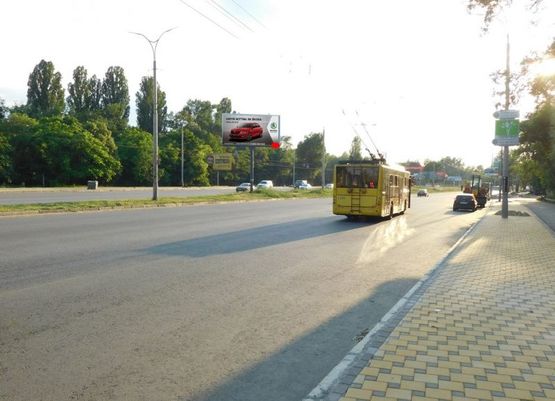 Фото рекламной плоскости по адресу Заболотного академика ул. 150 в направлении Одесской пл.