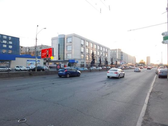 Фото рекламної площини за адресою Бандеры Степана пр-т 8