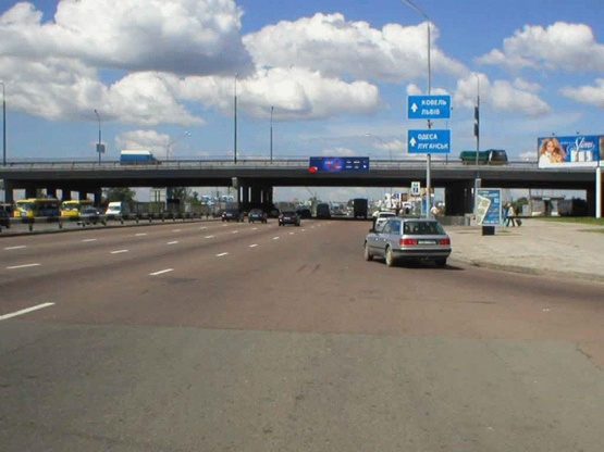 Фото рекламной плоскости по адресу Бажана пр-т / Днепровская набережная, ст.м."Осокорки", в центр