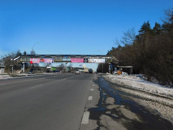 Фото рекламной плоскости по адресу Броварской пр-т, пешеходный мост около птицефабрики
