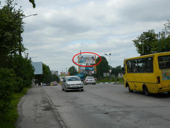 Фото рекламной плоскости по адресу Вашингтона  за поворотом з Зеленої К 1 А верх.  ТЦ МЕТРО