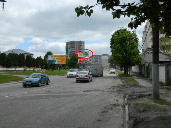 Фото рекламной плоскости по адресу Вашингтона  за поворотом з Зеленої К 1Б верх. ТЦ МЕТРО