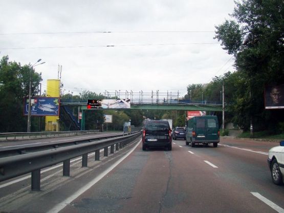 Фото рекламної площини за адресою Телиги Е. ул., в районе АЗС