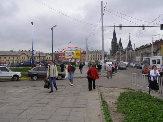 Фото рекламной плоскости по адресу Городоцька К8 ( приміський вокзал, напроти привокзальний ринок)  Б