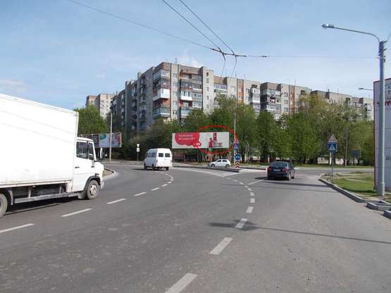 Фото рекламной плоскости по адресу Наукова - вул. Кульпарківська  правий