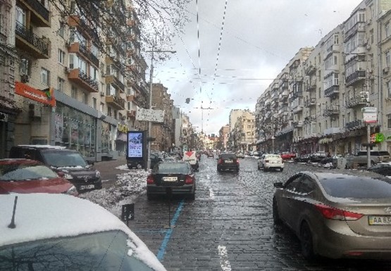 Фото рекламной плоскости по адресу Сеть из 22 адресов в центре Киева (UHDTV75-22 шт.)