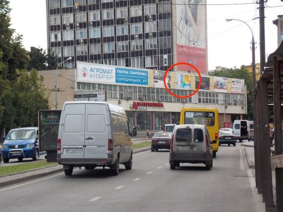 Фото рекламной плоскости по адресу Чорновола, 4 (м.5) статуправління, клуб " Малевич"