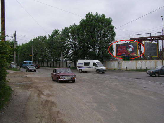 Фото рекламной плоскости по адресу Шевченка (навпроти кінцевої зупинки трамвая №7)