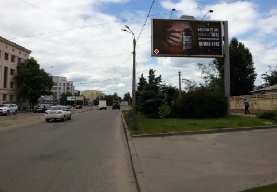 Фото рекламной плоскости по адресу Большая Панасовская ул. - 8-го Марта ул.