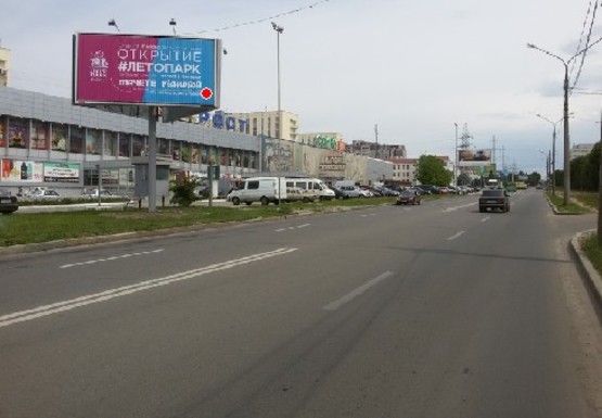 Фото рекламної площини за адресою Плехановская ул., 135_139, ст.м. Завод им. Малышева