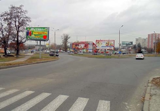 Фото рекламної площини за адресою Ромена Роллана ул. - Клочковская ул.