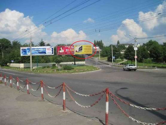 Фото рекламной плоскости по адресу Дубенська- Поповича (правий)