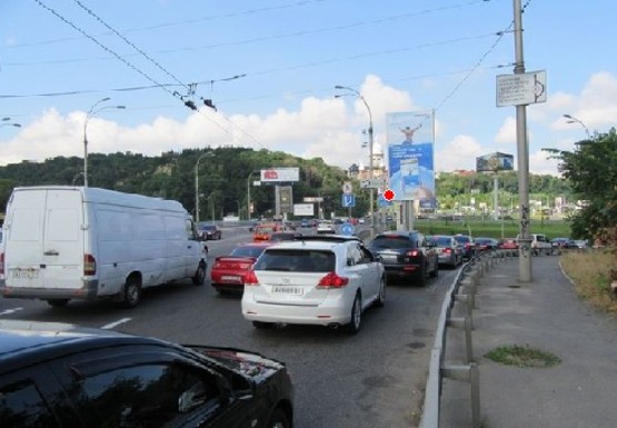 Фото рекламной плоскости по адресу Мост Патона, съезд на Набережное шоссе