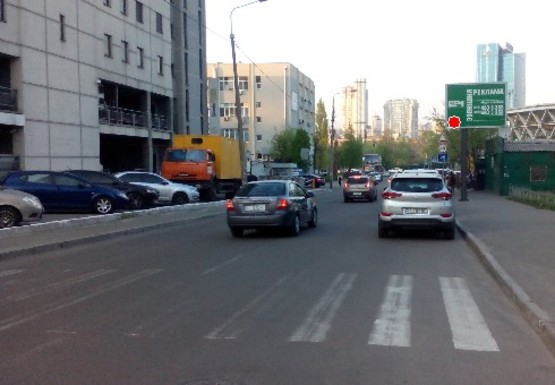 Фото рекламной плоскости по адресу Кудряшова ул., 1 (BackLit)