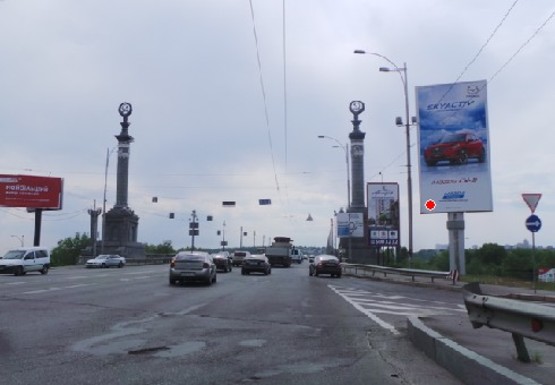 Фото рекламной плоскости по адресу Мост Патона, левый берег