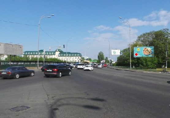 Фото рекламної площини за адресою Межигорская ул. - Набережно-Луговая ул.