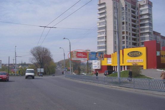 Фото рекламной плоскости по адресу Макарова -  Дубенська ст А